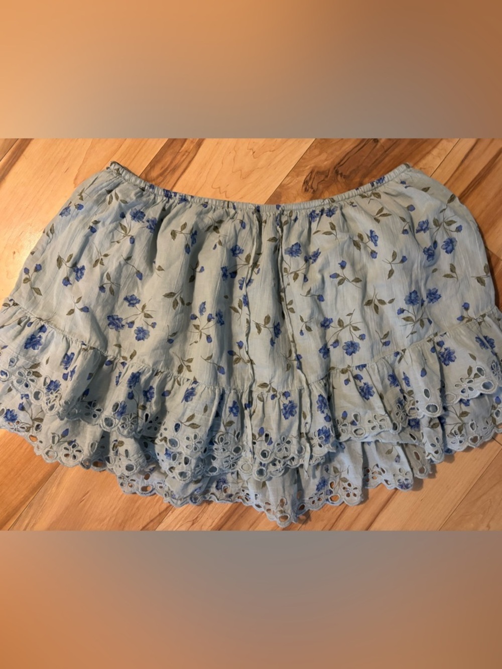 AE High-Waisted Embroidered Ruffle Mini Skirt XL - Picture 3 of 6